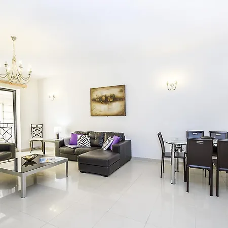 Apartment Modern 3 Bedroom Apartment, Sliema. Theoria Travel *