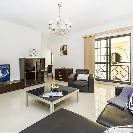 Apartment Modern 3 Bedroom Apartment, Sliema. Theoria Travel *